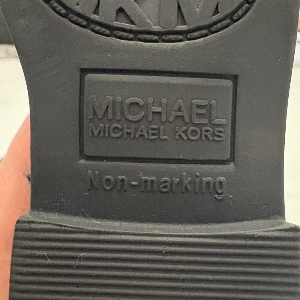 Michael Kors Girls Black Leather Logo Buckle Mid-Calf Boots Size 7 - Picture 6 of 13